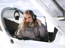 «Второй пилот» Полет на самолёте  - Подарки в Москве, подарочные сертификаты | интернет-магазин подарков с доставкой